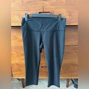 Nike Black Low-Waist Performance Leggings